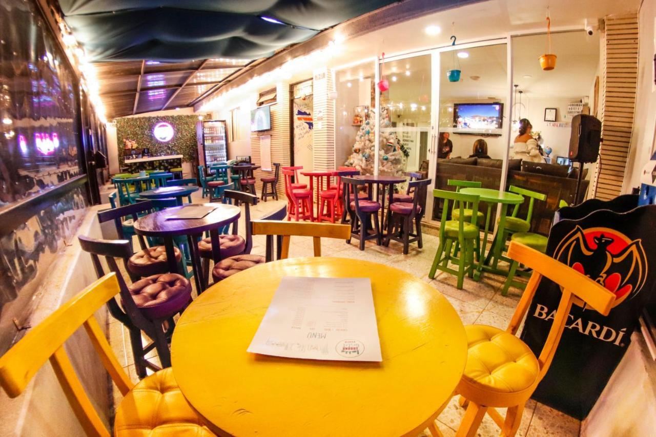 Urbana Hostel Богота Экстерьер фото