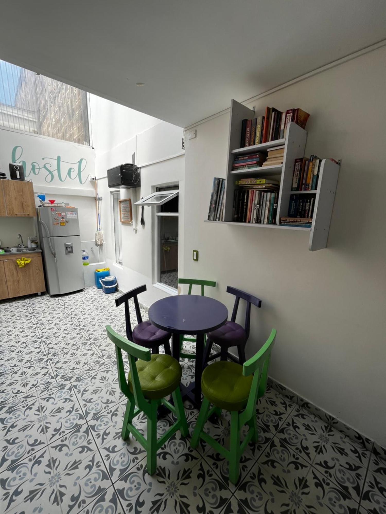 Urbana Hostel Богота Экстерьер фото